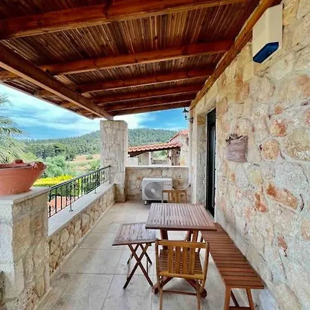 #als- Stone Maisonette In